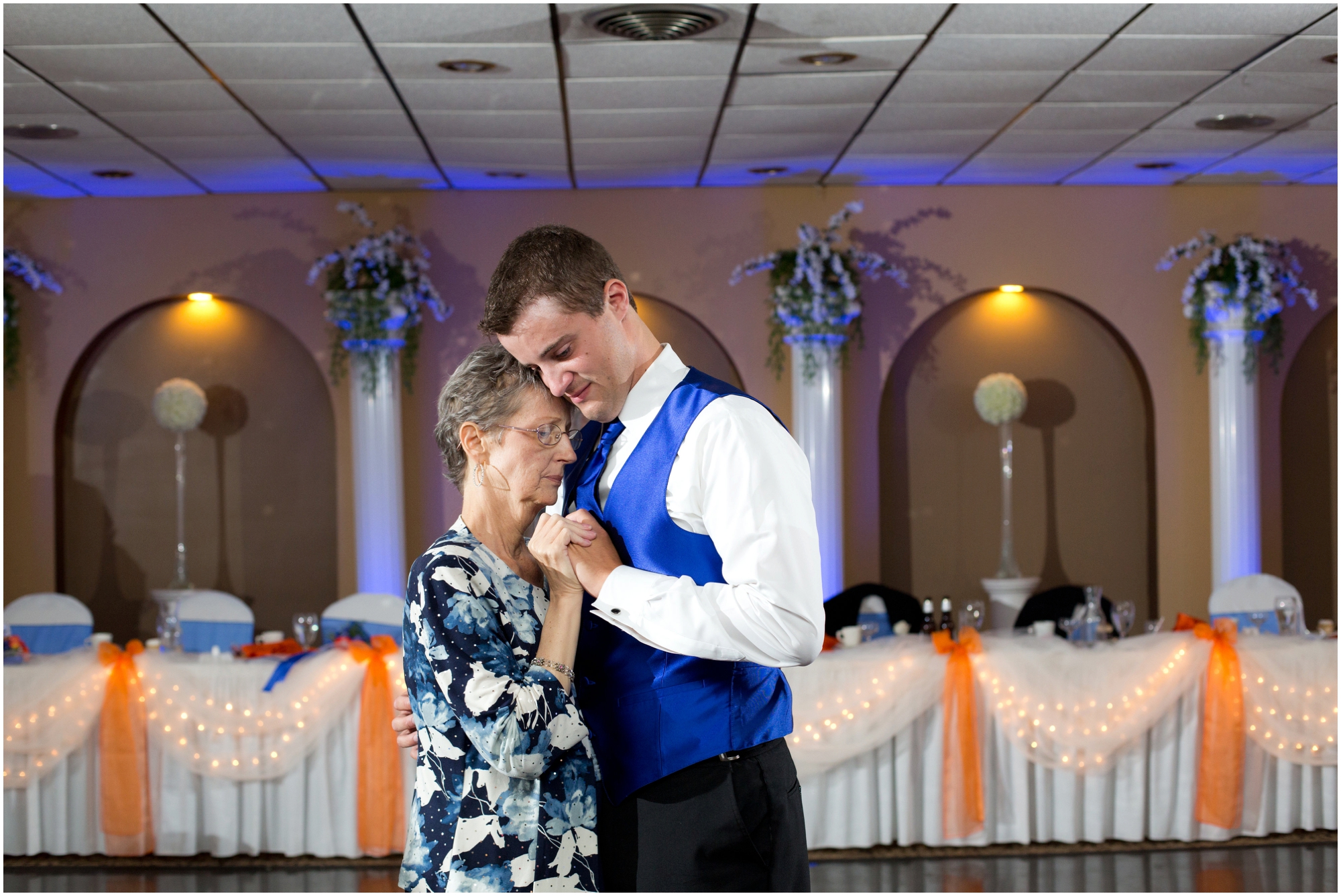 mother_son_dance